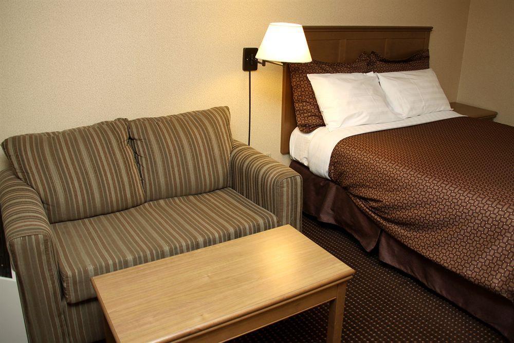 Deluxe Inn Торонто Екстер'єр фото