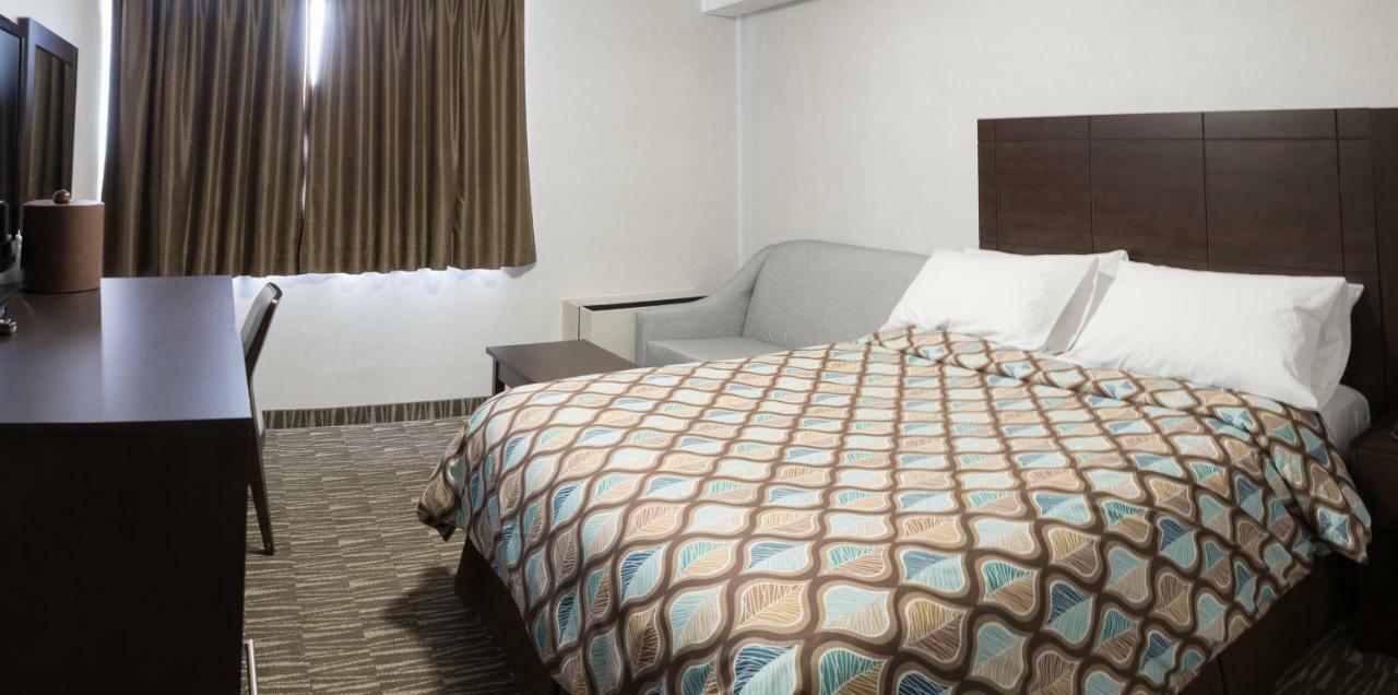 Deluxe Inn Торонто Екстер'єр фото